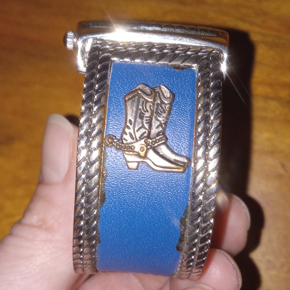 Western watch - Picture 4 of 5